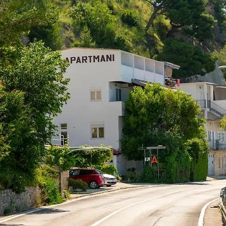 Luka Apartman